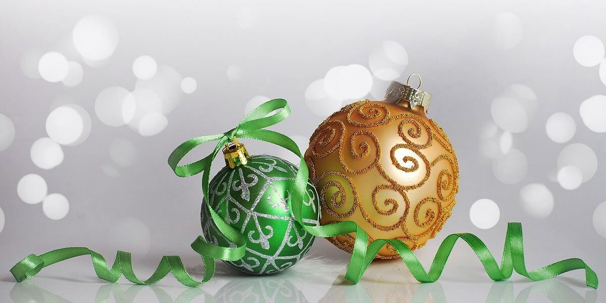 underxmastree's tweet image. Baubles on a budget? We’ve got you 🎨✨ DIY decs that look posh but cost less than a box of Quality Street 👀
underthechristmastree.co.uk/diy-christmas-… 
#EcoFriendly #Christmas #Decor