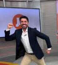 se tu tivesse que escolher um gaúcho pra ir pro bbb, quem tu escolheria? 

me: marco matos