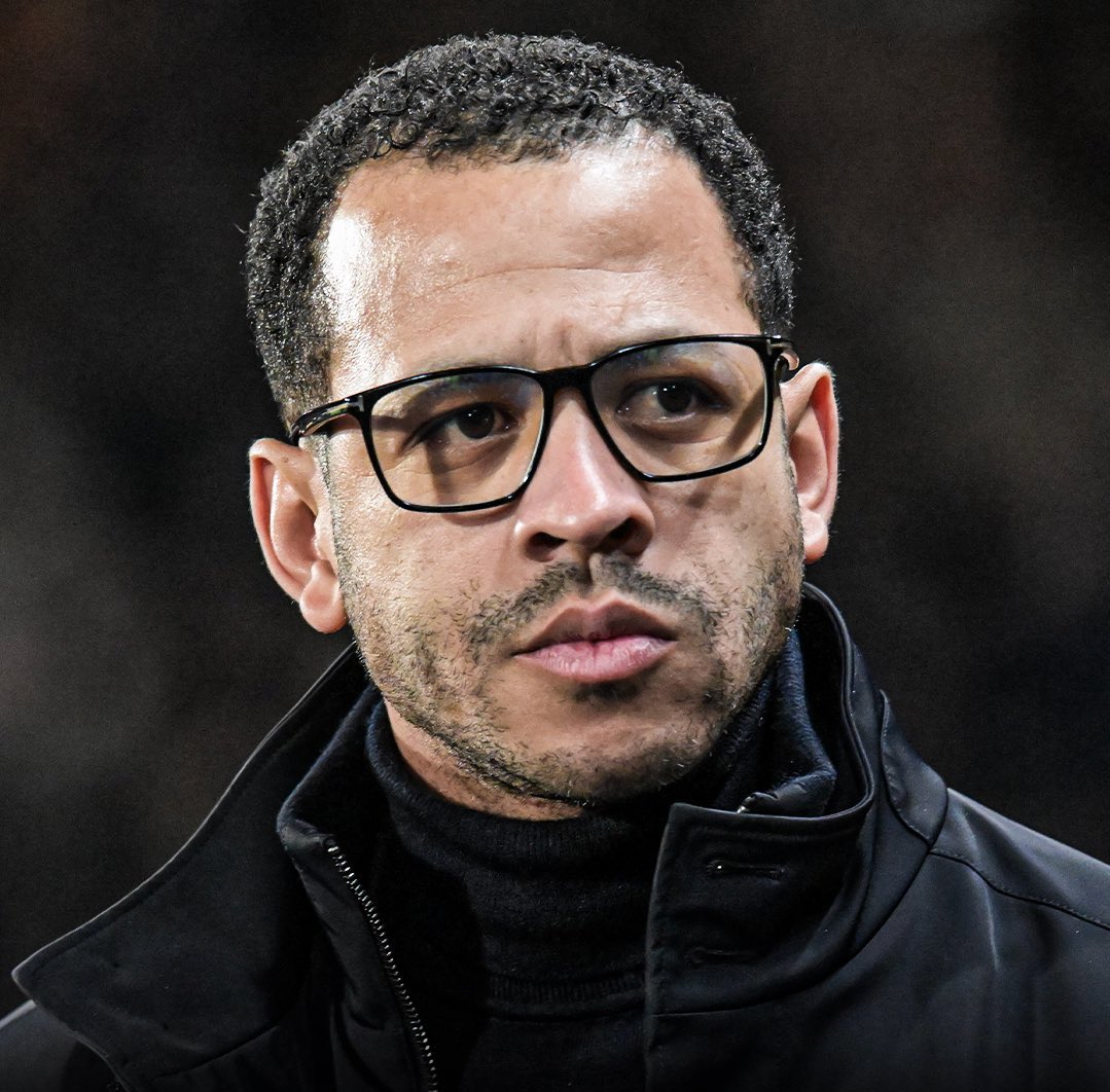 byte_visionug's tweet photo. BREAKING: Chelsea have decided to SACK Liam Rosenior with immediate effect.

It’s OVER after 4 months, and 5 consecutive defeats with 0 goals scored. https://t.co/NRFyKkpGNU