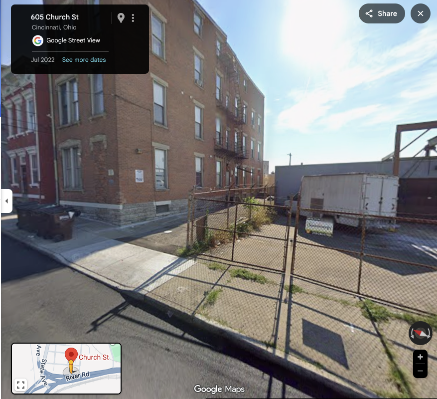 SleepyLeroy's tweet photo. @still_hustling @Bishop0051 The pic in the article from wcpo with the exterminator is Church street in LPH. https://t.co/bl3tS29AGz