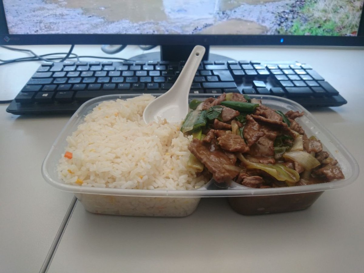 ˙𐃷˙ tweet media