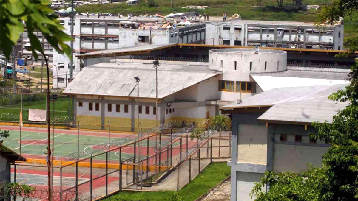 Observatorio Venezolano de Prisiones tweet media
