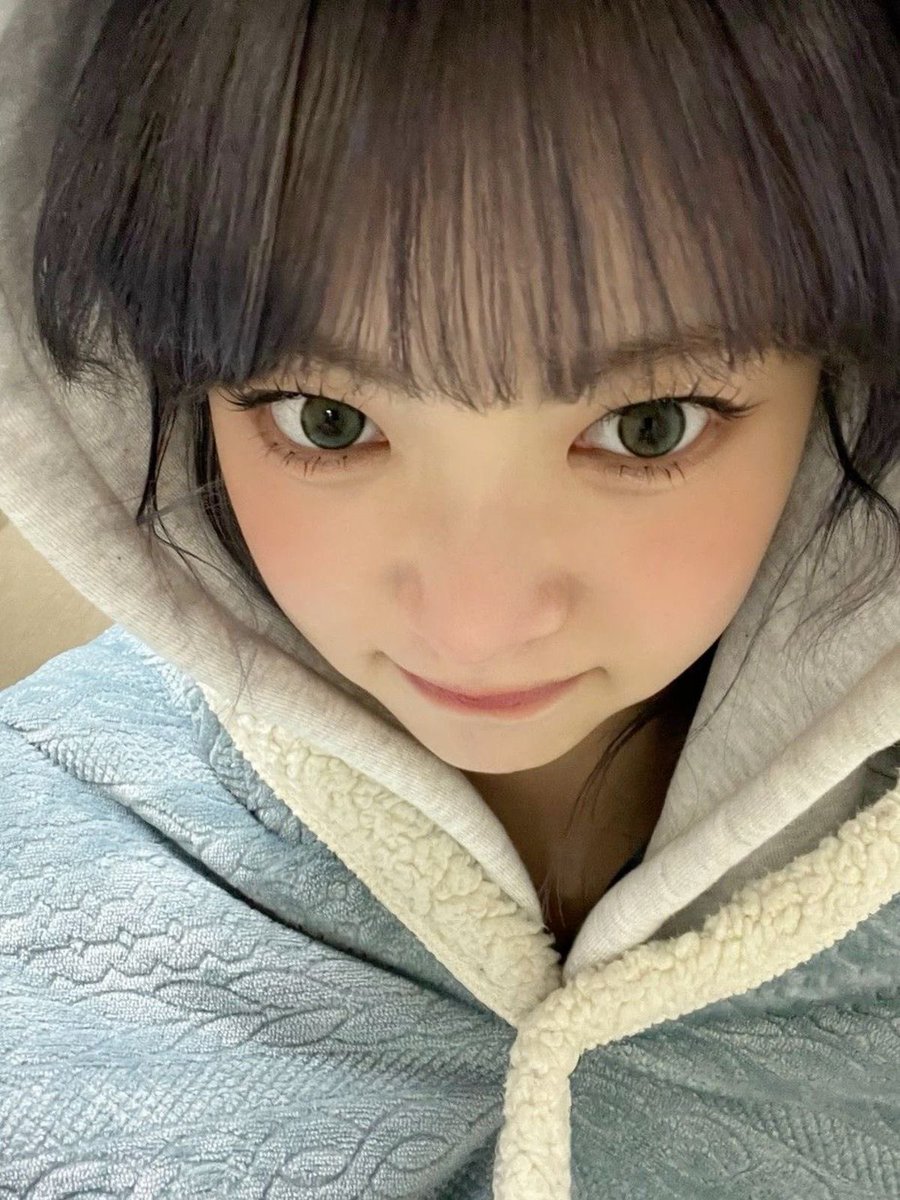 eunchae. tweet media