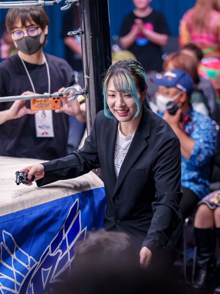 YUU_nix__regret's tweet image. 【#プロミネンス】2026.4.22
TOKYOSQUARE  in Itabashi

Q.青い髪色の女性は好きですか？
A.はい、好きです🔵

#世羅りさ さん