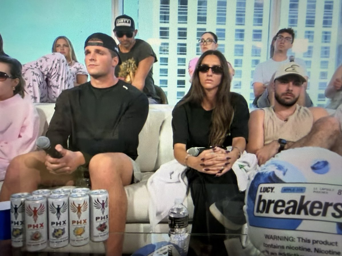 Dave Portnoy tweet media