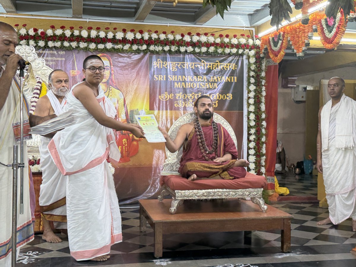 Aapastamboham tweet media