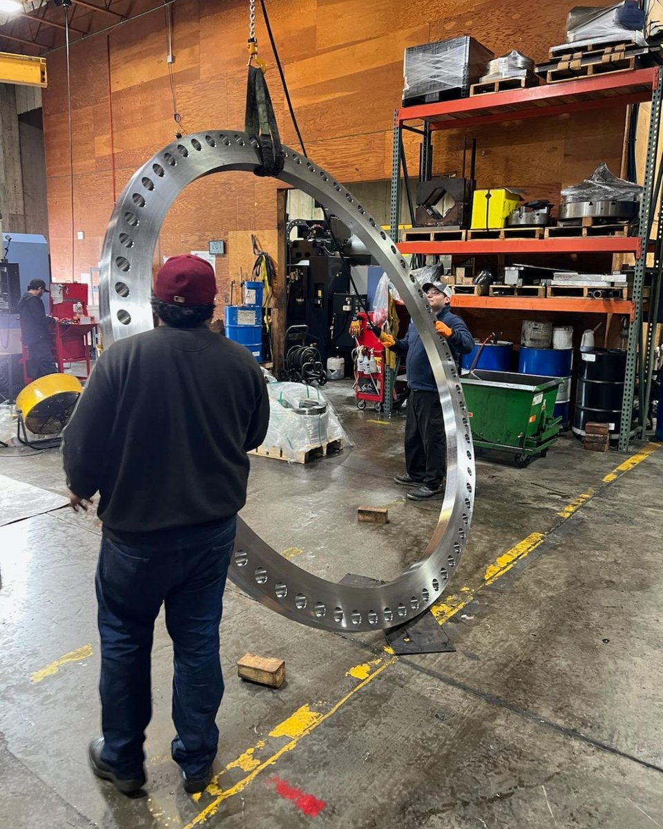 apiint_US's tweet image. Throwback to when we manufactured some 90" A105 Carbon Steel AWWA Class-D Slip-on Flanges and shipped them to California for Waterworks applications.

Check out the other flanges we stock👇👇
➡️apiint.com/product-catego…

#Manufacturing #Flange #Industrial