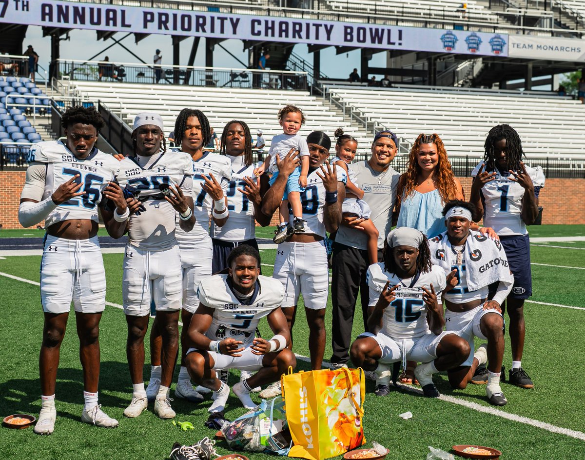 CoachReed_ODU's tweet image. Family Business! SB Y11 DONE! PROCESS FOCUSED! #SS #ALLIN #REIGNON