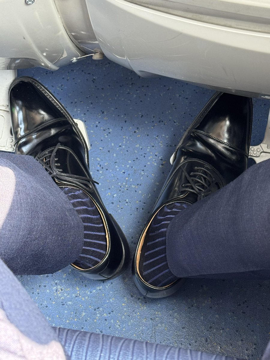 Socksman Suit tweet media