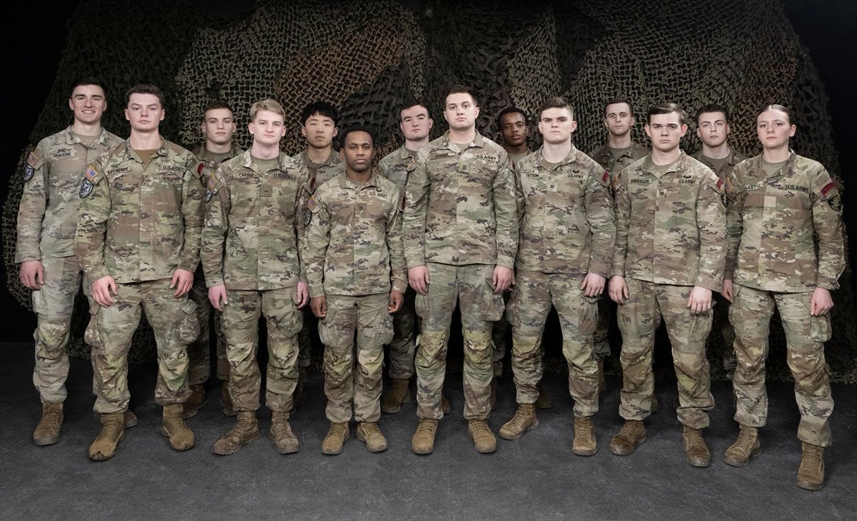 michaelto63's tweet photo. Meet the First Regiment squads at this year’s Sandhurst International Military Skills Competition.  Semper Primus. First Regiment and Proud.  ▪️ A-1: Axemen 📷 E-1: Vikings 📷 https://t.co/F4chDFfQ15