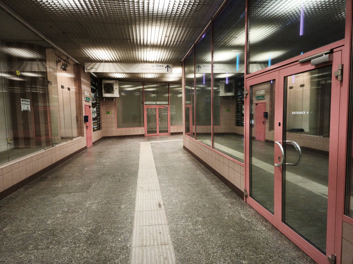 Krzysztof Ziemiec tweet media