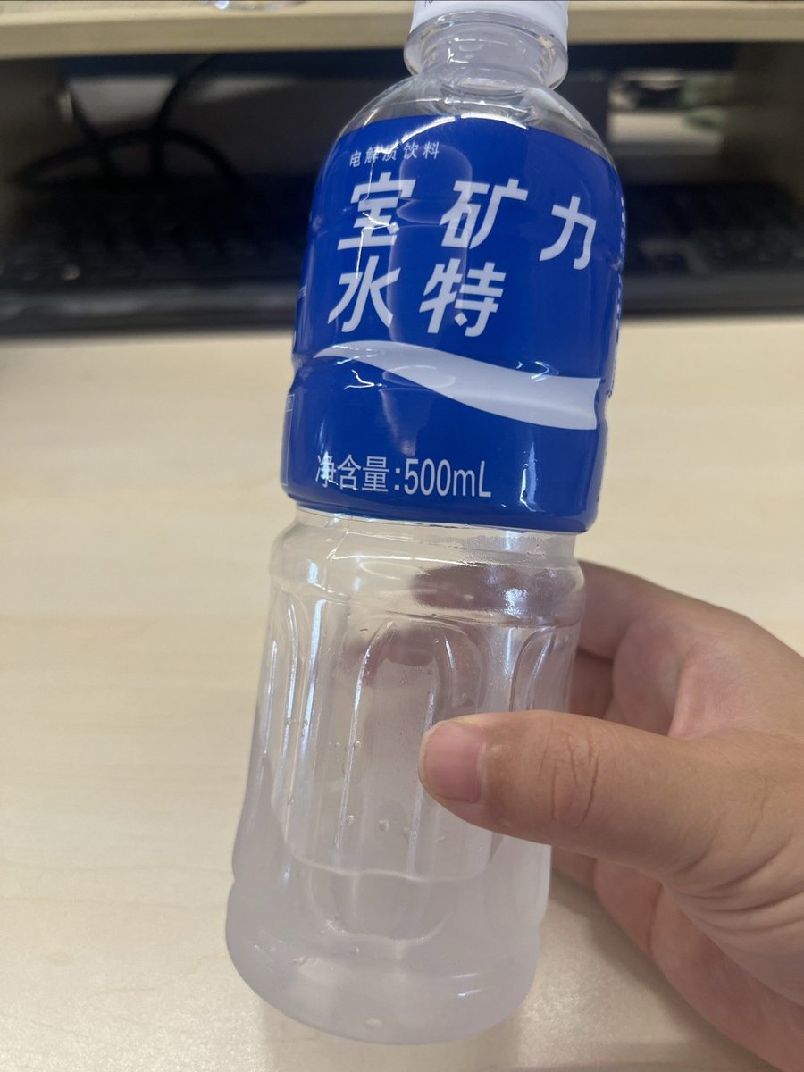 lynn bayer tweet media