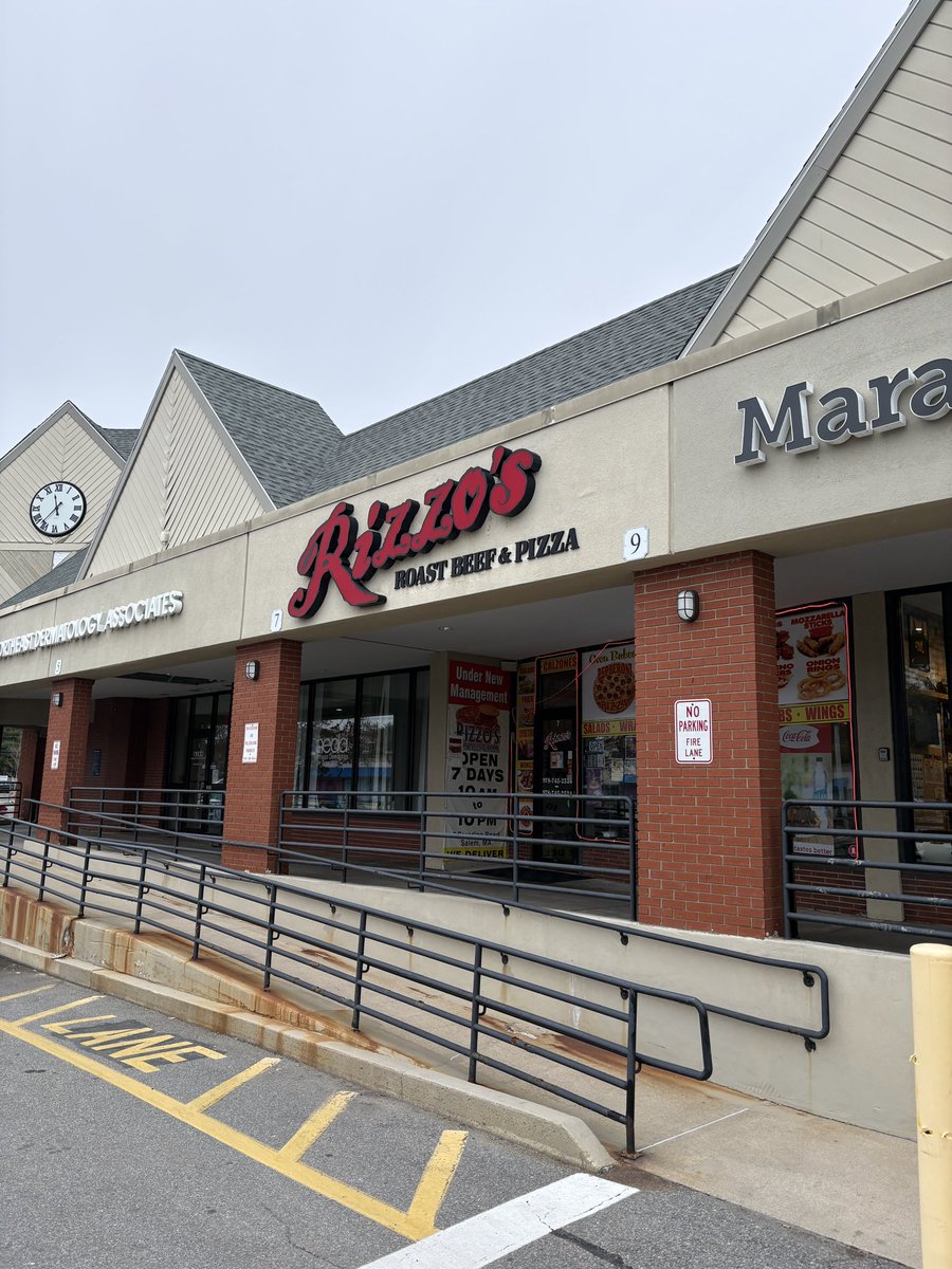SRShift4's tweet photo. Another Rizzo’s Roast Beef has switched to @SkyTabPOS from @Shift4. This location in Salem, MA has some of the best sandwiches on the North Shore
#Shift4 #SkyTabPOS https://t.co/t0Q7s3LYML