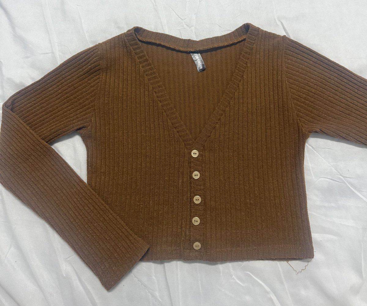 Leebit4419's tweet photo. ♡ #ส่งต่อเสื้อ

ราคา  20.-

#โล๊ะตู้เสื้อผ้า #ส่งต่อเสื้อผ้า #ส่งต่อเสื้อผ้ามือสอง  #ส่ง��่อราคาถูก #ส่งต่อ #ส่งต่อกางเกง https://t.co/oDArbN71Mg