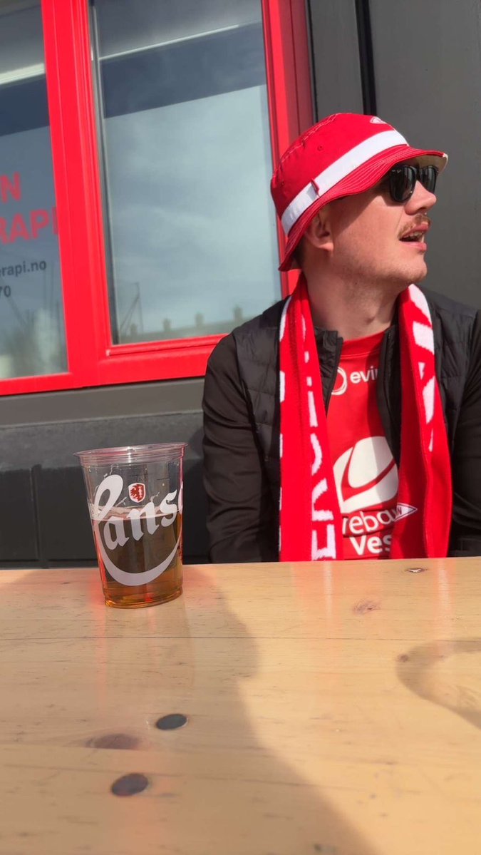 Bruker Godøy hodeplagg i dag? tweet media