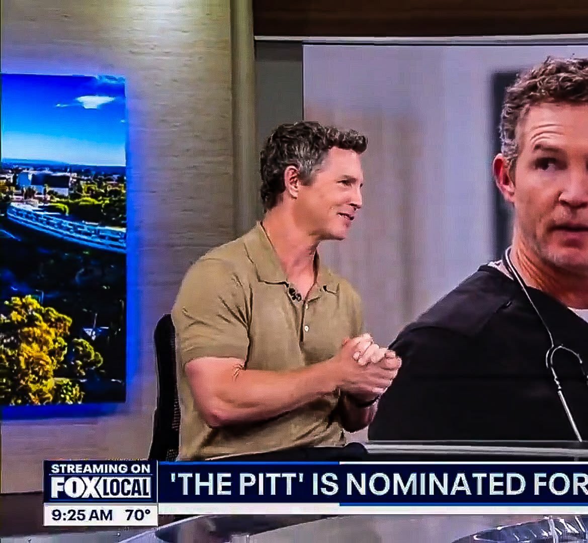 athena 🦌 tweet media