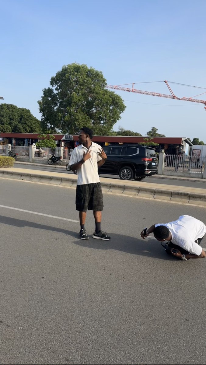 indispensable David tweet media