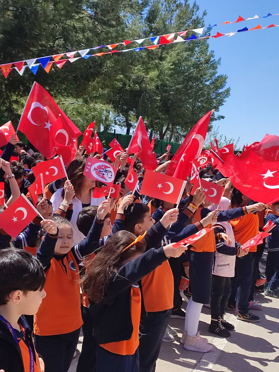 Kaşgarlı Mahmut İlkokulu tweet media