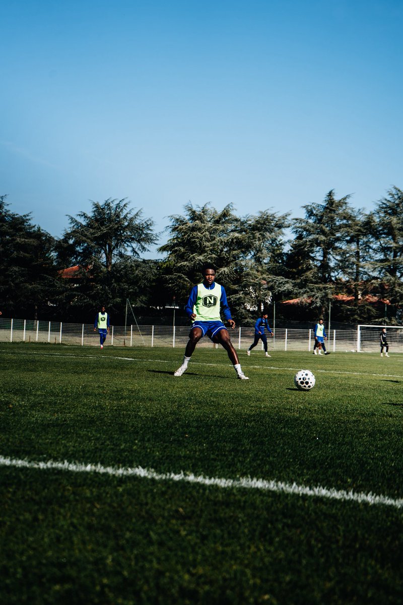 FCVB_officiel's tweet photo. ๐๐ค๐๐ช๐จ ๐จ๐ช๐ง ๐ก๐ ๐๐ฬ๐ฅ๐ก๐๐๐๐ข๐๐ฃ๐ฉ ๐๐ช @SMCaen ๐
#FCVB https://t.co/2iWEw2ig1m