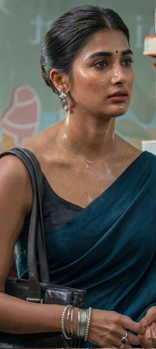 samantha bi slave tweet media