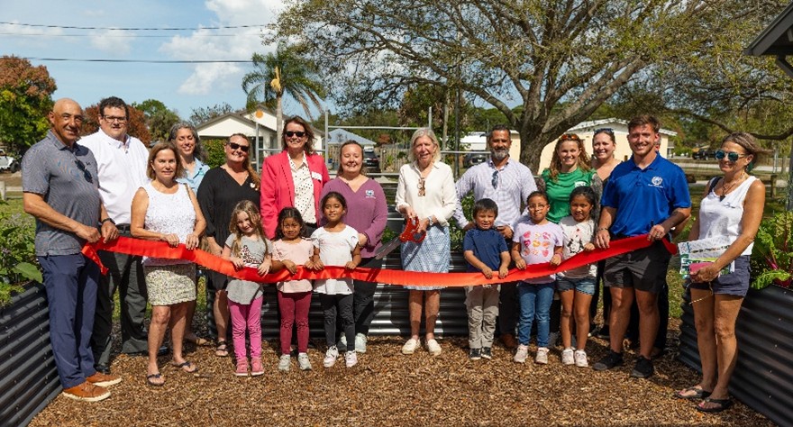 MartinCountyBo1's tweet photo. 3 nutrition gardens at after-school programs are making a BIG impact!
These aren’t just gardens… they’re living classrooms!
Kids are digging in, planting, harvesting, and even tasting fresh foods while learning: https://t.co/0hkr41X2GG