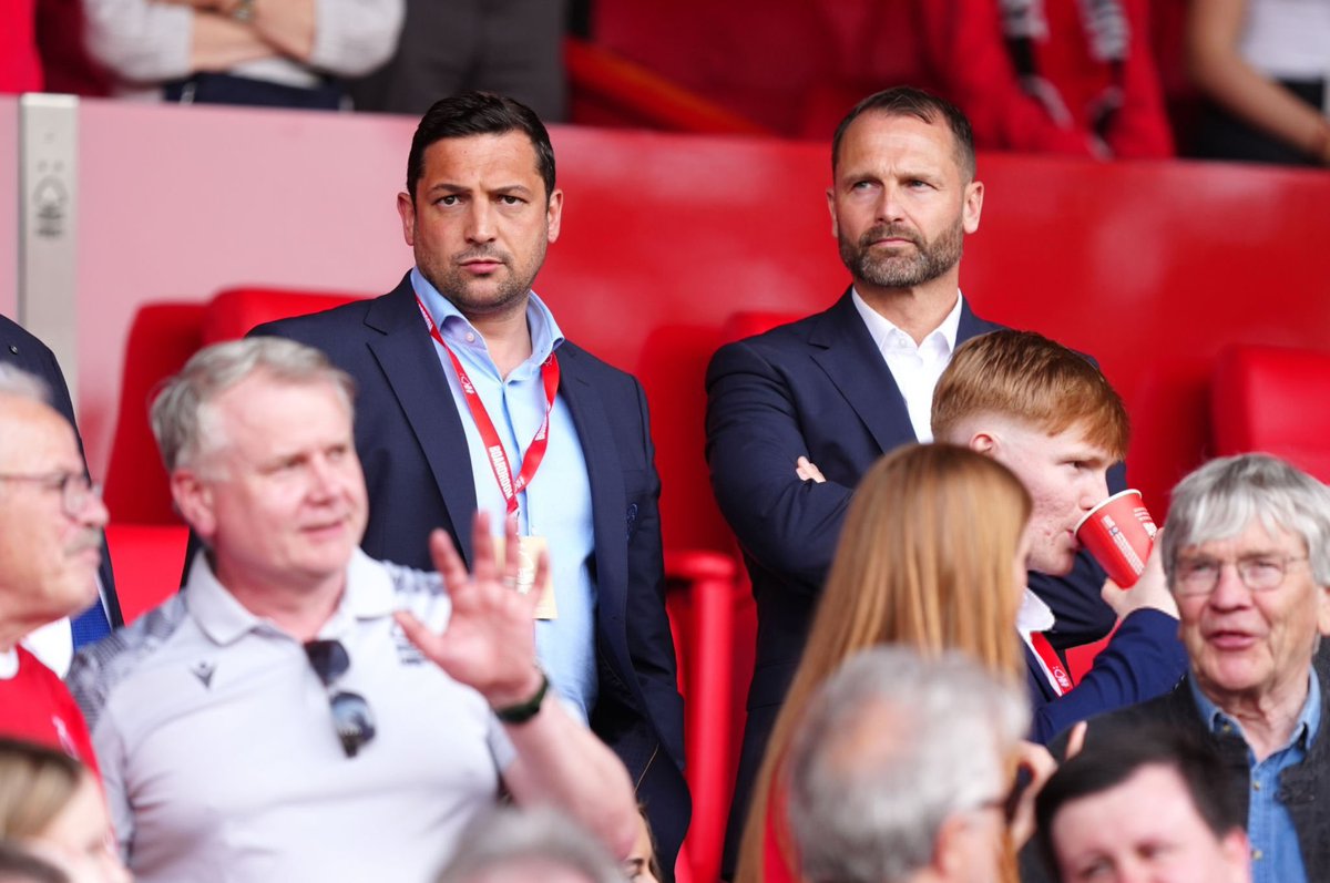 Appointed Liam Rosenior , gave him 6 years contract and then sack him after 3 months 

These Chelsea sporting directors are the problem. They should be ashamed
