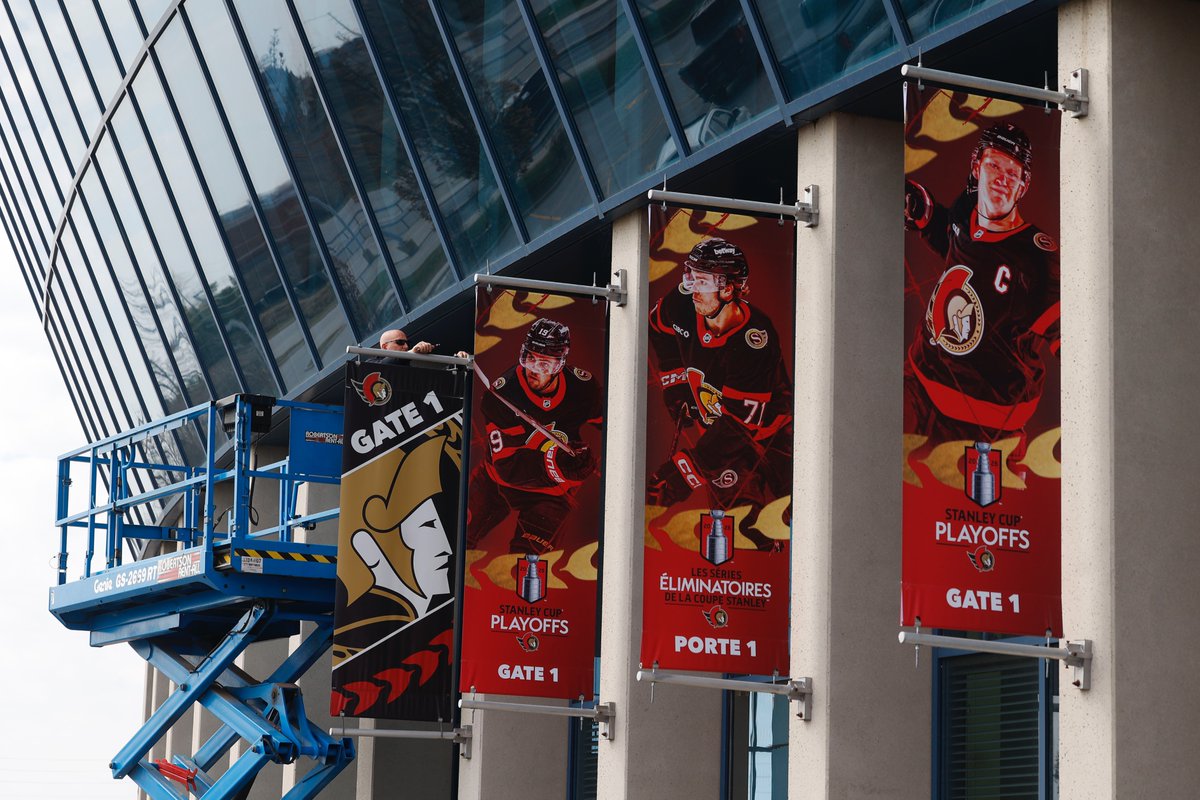 tonysunphoto's tweet image. #Ottawa #Senators optional skate at Canadian Tire Centre Wednesday. #Senators @OttawaCitizen @SunGarrioch #NHL #Sens