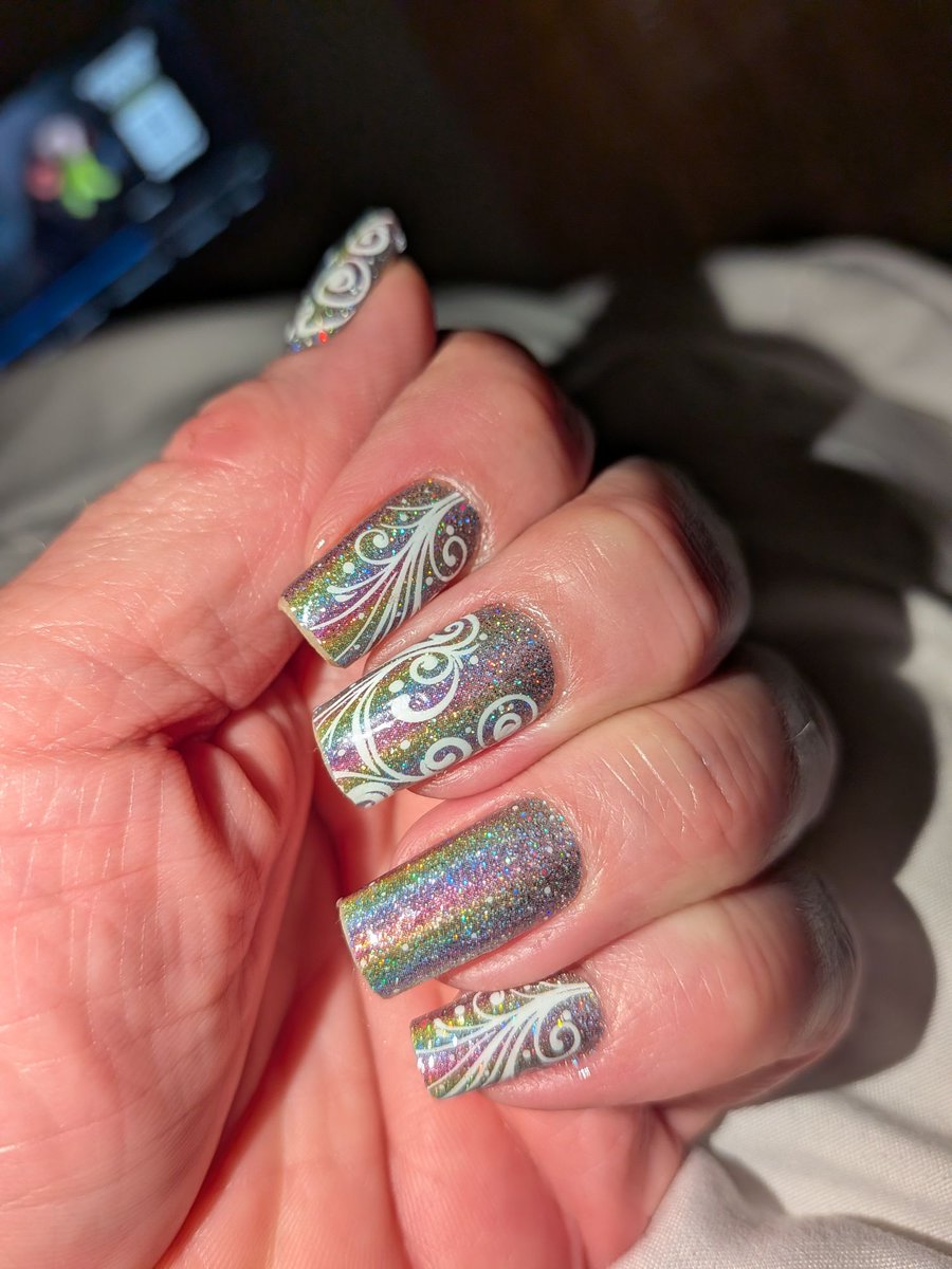 lilyfoxbeauty's tweet image. So glamorous
“This set was so easy to apply and they came out wonderful” - Roxanne

Wraps = Stardust Swirl

Get yours here: lilyandfox.com/products/stard…

#lilyandfoxnails #NailWraps #NailArt #NailWrapsDesigns #NailWrapAddict #NailWrapsOfTheDay #NailWrapGoals #DIYNails #NailWrapLover