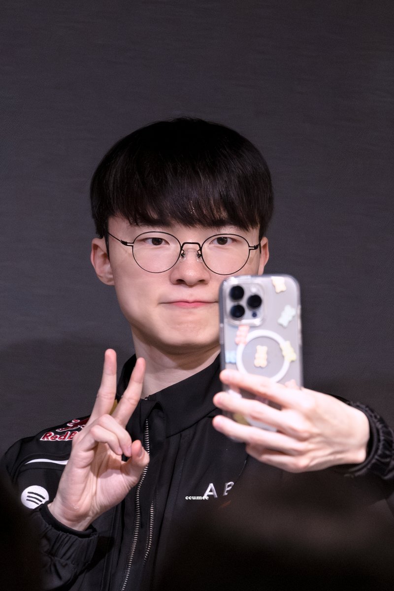 ccumee tweet media
