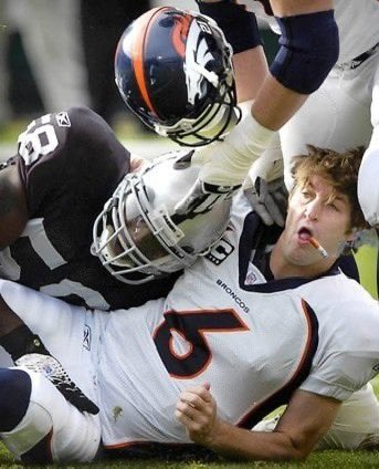 flan artest tweet media