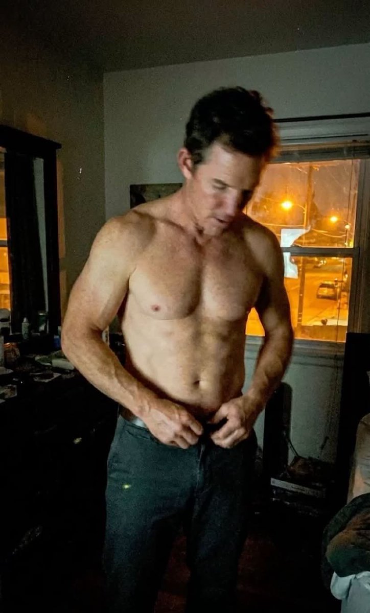 smallidiotbug's tweet image. Welcome to my account! I’m posting mainly #whitforth #popewhit and #huckleabbot at the moment, however I sometimes post about #rockland here and there. Looking for mutuals! Down below will be a list of my ongoing fics