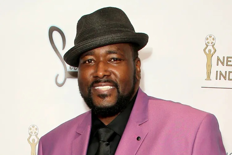 OperaNewsApp's tweet image. Quinton Aaron reveals shocking discovery about his marriage after waking up from a coma #BlindSide #QuintonAaron #MarriageSecrets

Click the link to read more👀🔗&amp;gt;&amp;gt; opr.news/22747a0b260421…

Download App Now ➡️ opr.news/twitter