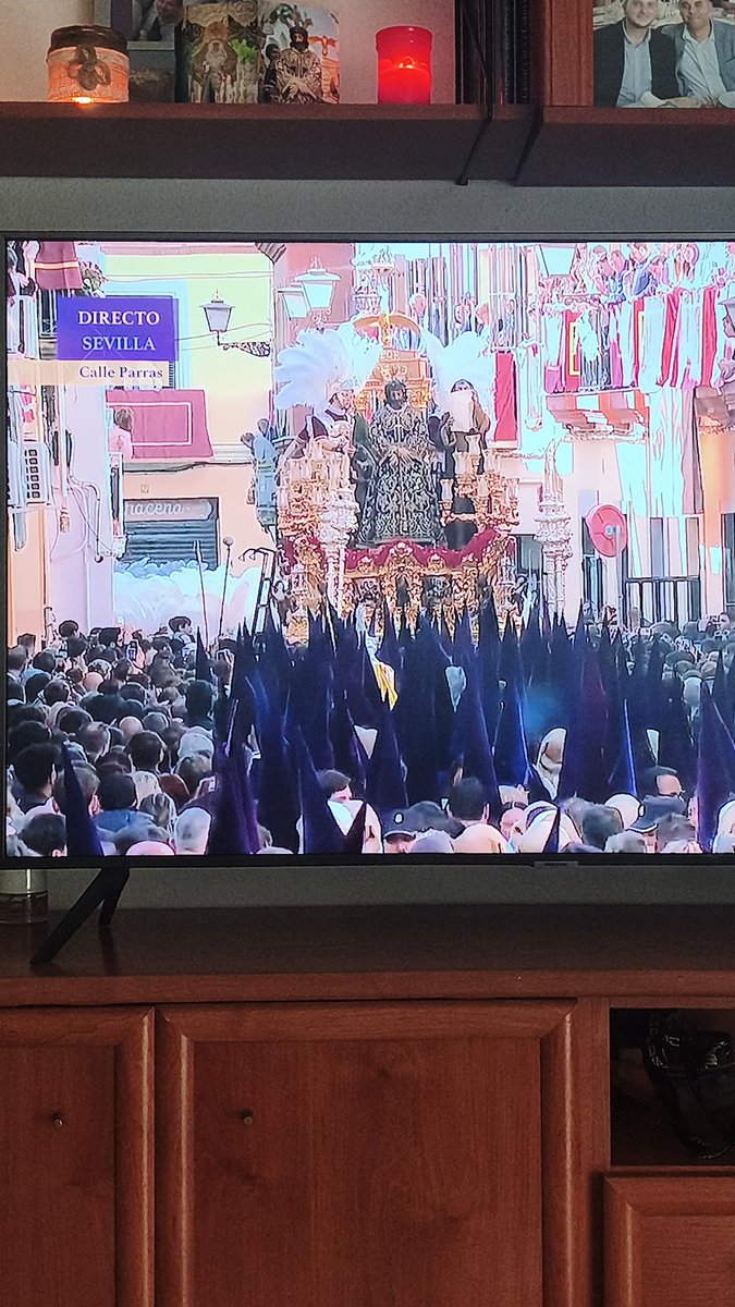 La majestuosidad de mi Señor de la Sentencia 
💜💜😍