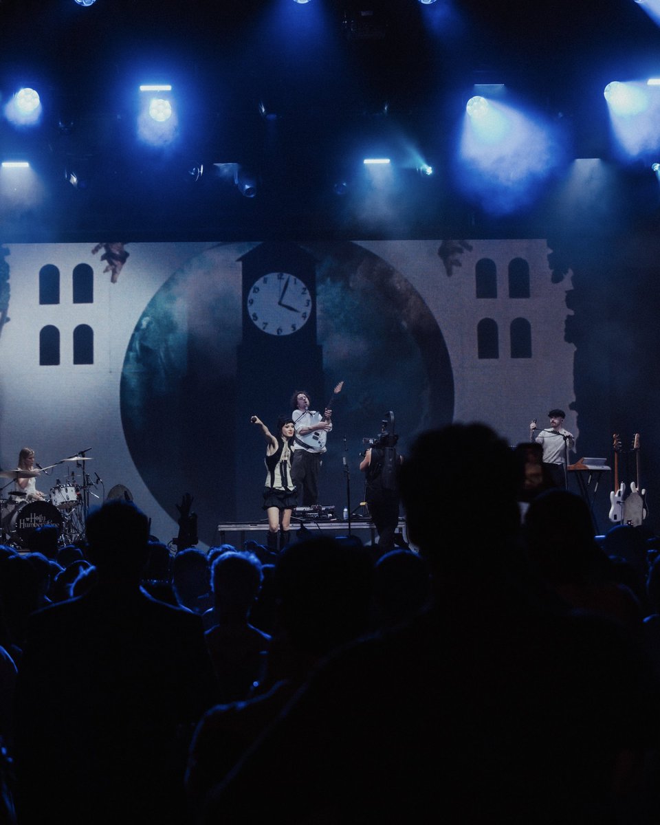 HollyHumberstoneHQ 🗝️ tweet media