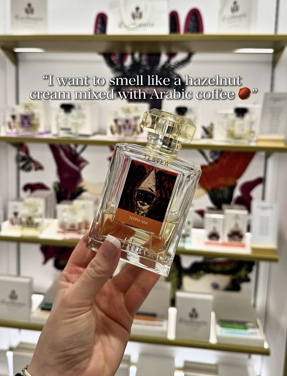 theperfumeshop tweet media