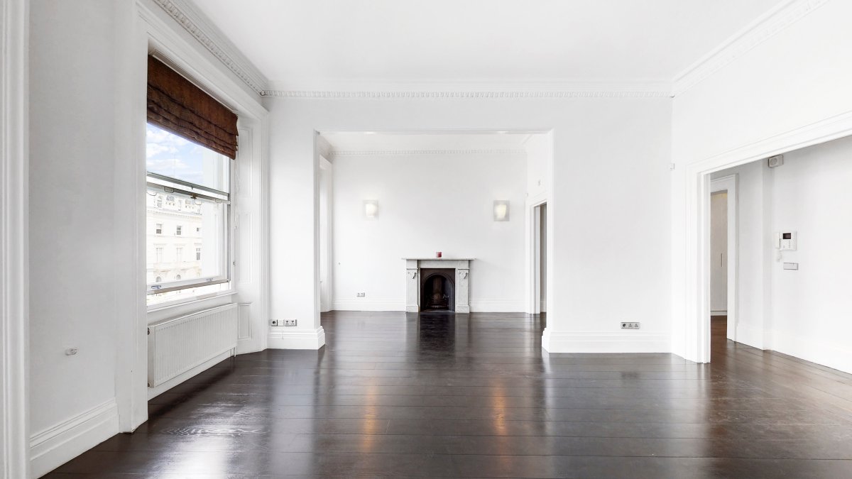 abbey_spring's tweet photo. New to market - 3 Bed Apartment, Queen's Gate Terrace SW7, £2,950,000. View details: https://t.co/TMhHXUPpFZ https://t.co/dtiQQArNI9