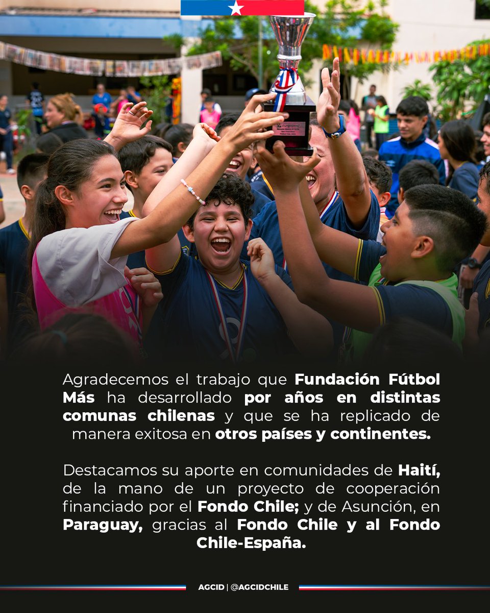AGCICHILE's tweet image. Felicitamos a @futbolmascl 🇨🇱 por haber obtenido el premio Laureus, al usar el deporte como una herramienta de transformación social. 
🏆Los invitamos a conocer parte del trabajo realizado en #Paraguay como actor de la cooperación chilena 
📽️👇
youtu.be/csXoA8bDDCw