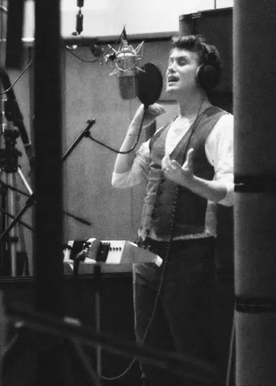 TakeThatFanBase's tweet image. #tbt #flashback #throwback #studio #🎧 #lookatus #throwbackThursday 

#12yearsago
facebook.com/share/p/1EKYNR…