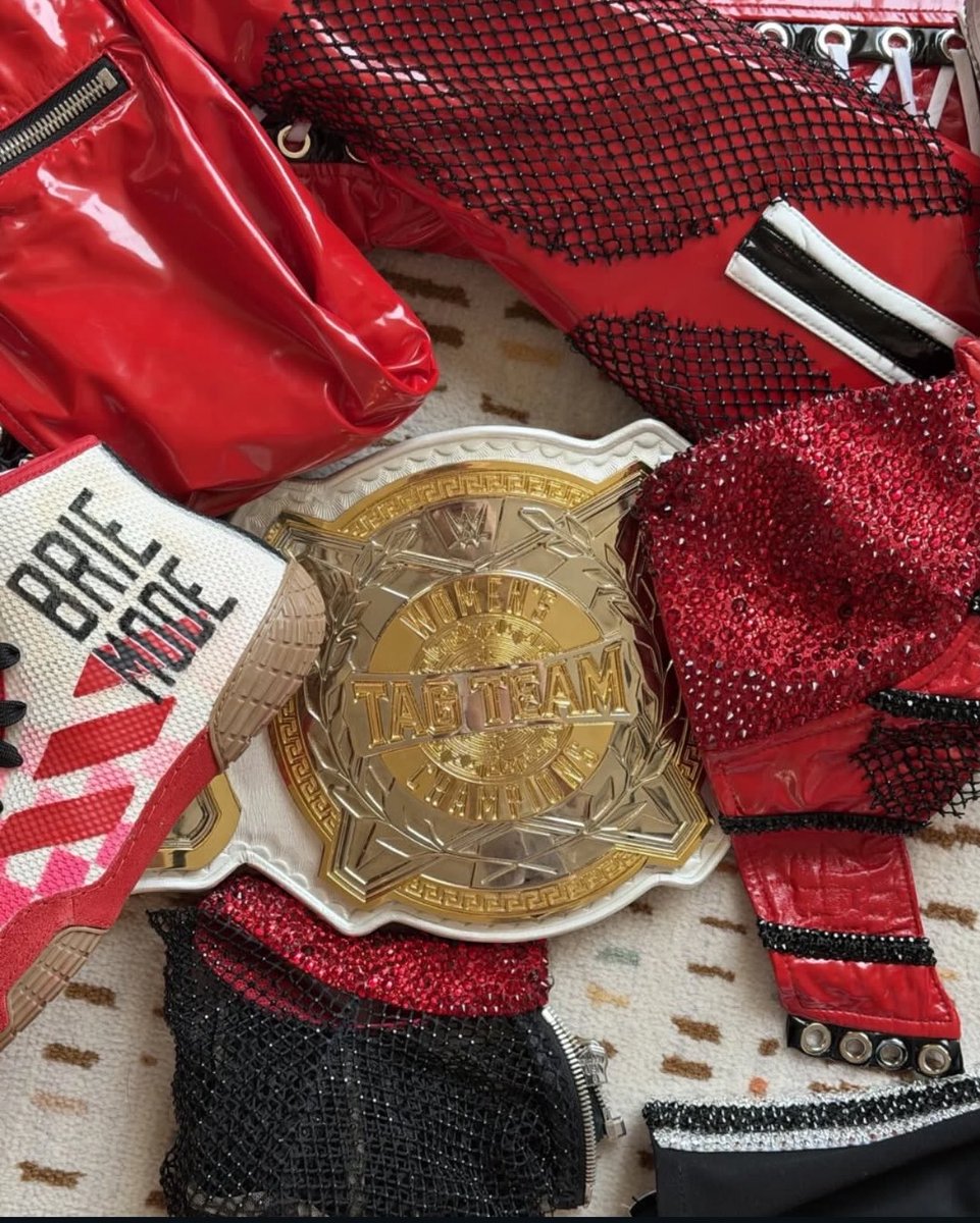 Brizeee Bella(ParodyAccount) tweet media