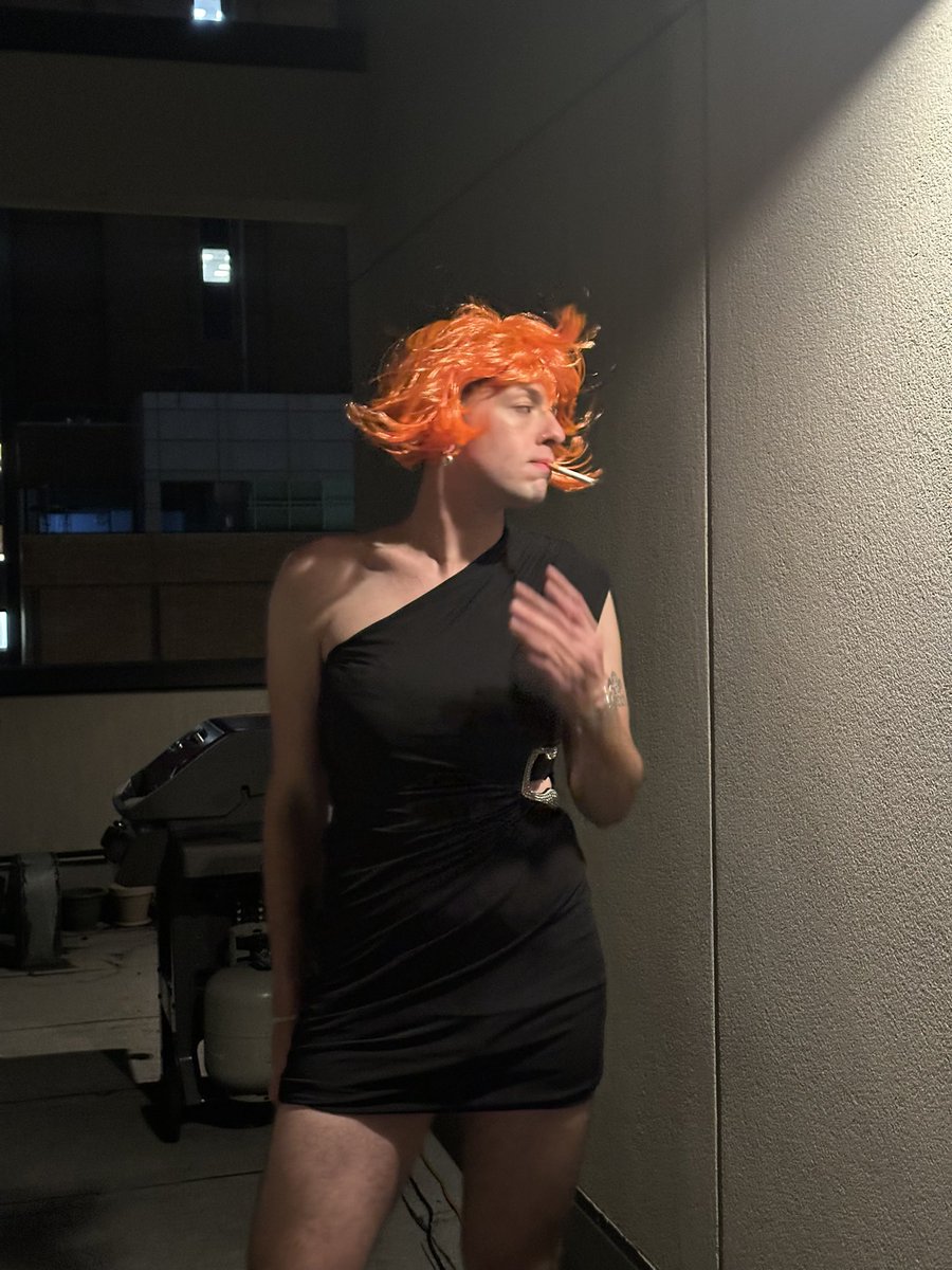 the whoop it up lady tweet media