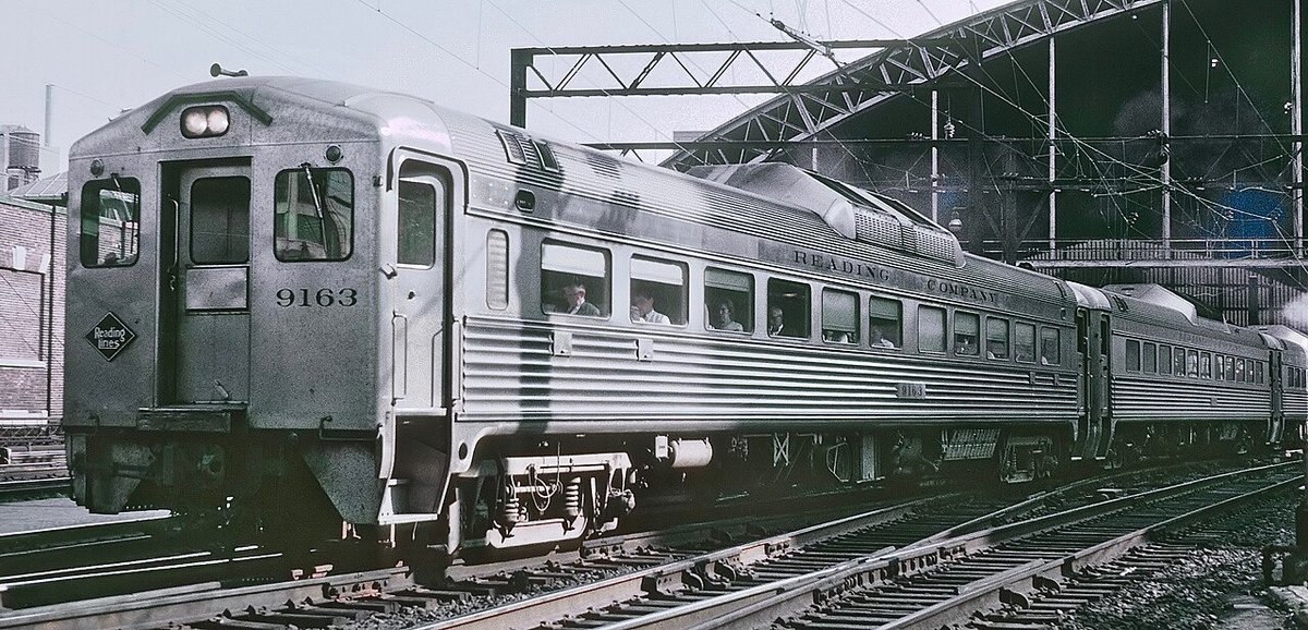 Jipe Trains n Buses tweet media