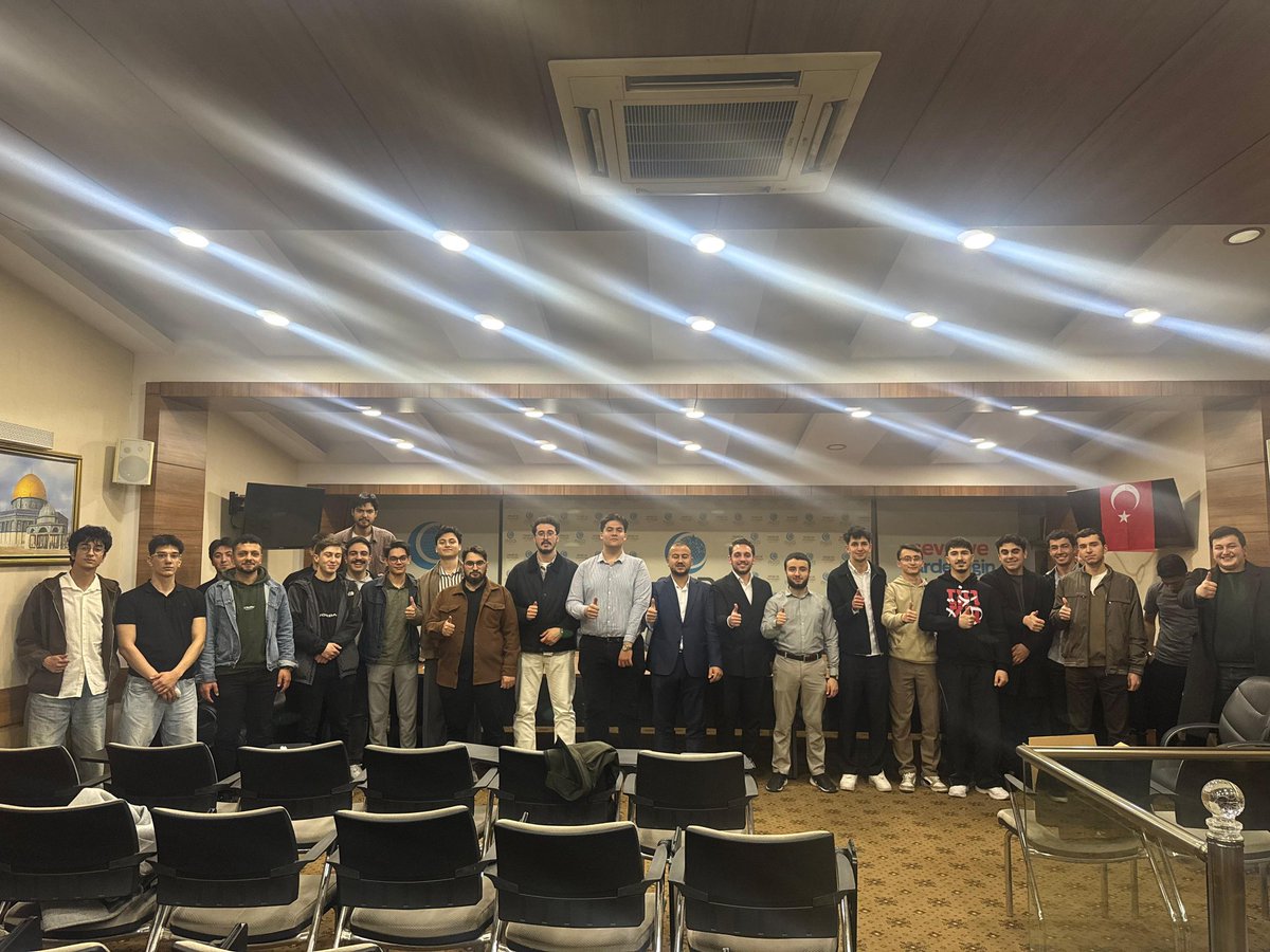kampusbeyazit's tweet photo. Beyazıt Teşkilatı olarak Bahar Dönemi Divanımızı gerçekleştirdik.

Divanımızın tüm İslam âlemine ve insanlığa hayırlara vesile olmasını dileriz. https://t.co/jeZulr41Xw