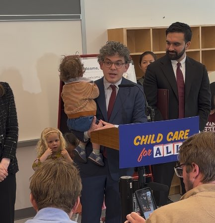 Lincoln Restler tweet media