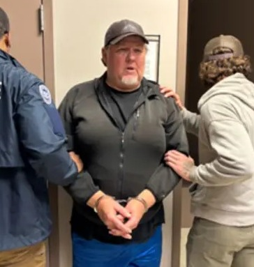 Libs of TikTok tweet media