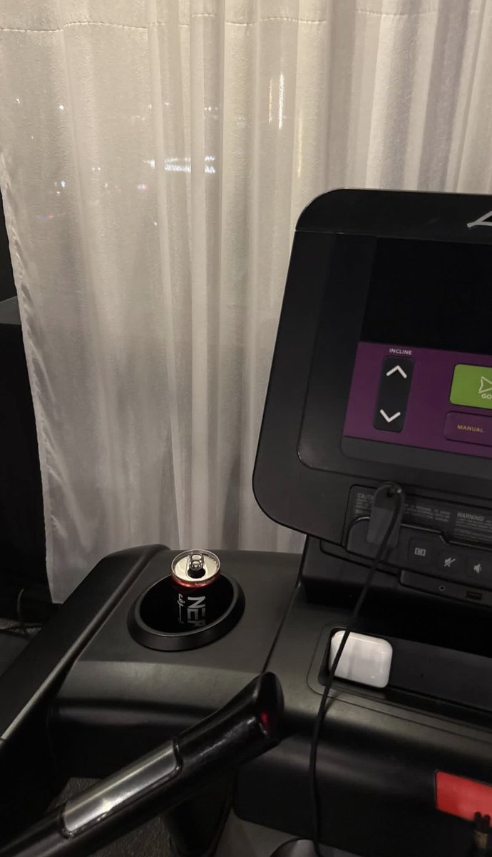 🐈‍⬛ tweet media