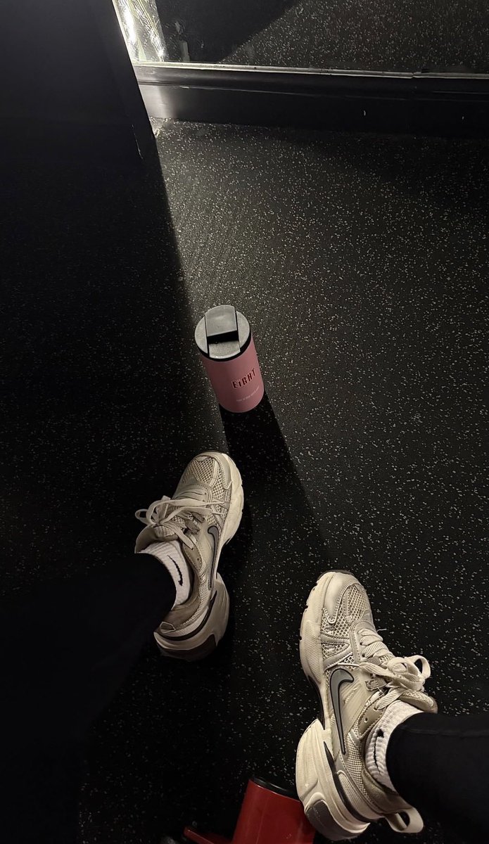 🐈‍⬛ tweet media