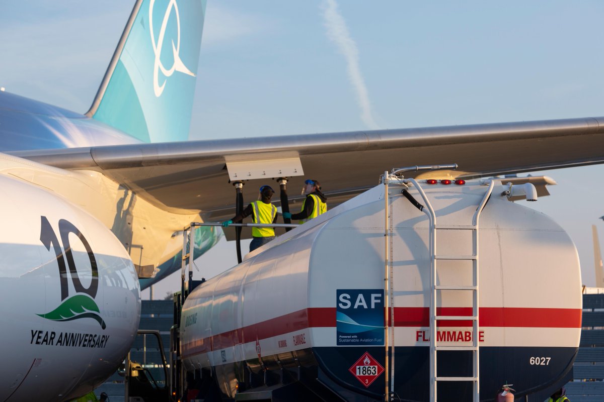 futureofflight's tweet photo. On Earth Day, visit our Sustainable Aviation Fuel exhibit to learn about innovative fuel sources and Boeing’s ongoing efforts as we, alongside the aviation industry, work to decrease our environmental footprint. #BoeingFoF #BoeingFutureOfFlight

Tickets: https://t.co/MMuRXSFde5 https://t.co/CVkLkYTo3t