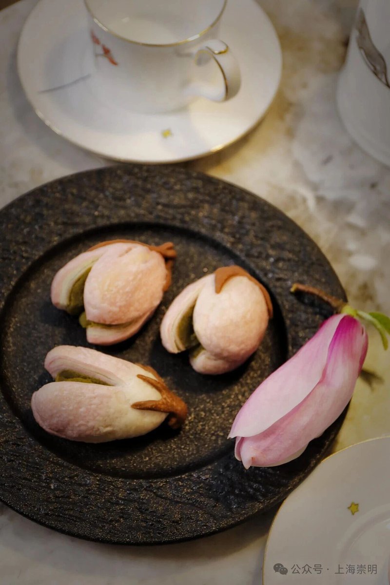 !-!!!\/!/-\!\!G! tweet media