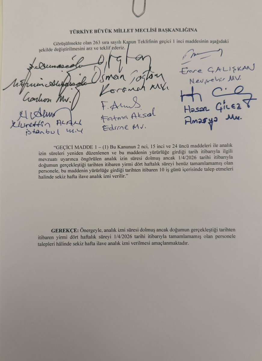 EmreCaliskan_50's tweet photo. Annelerimizin dört gözle beklediği bu önemli önergede imzamın olması benim için çok değerliydi.

Bu önergeyle ;

'analık izni süresi dolmuş ancak doğumun gerçekleştiği tarihten itibaren yirmi dört haftalık süreyi 1/4/2026 tarihi itibarıyla tamamlamamış olan personele talepleri halinde sekiz hafta ilave analık izni verilmesi sağlanmış oldu.

Annelerimize ve ailelerimize hayırlı olsun.