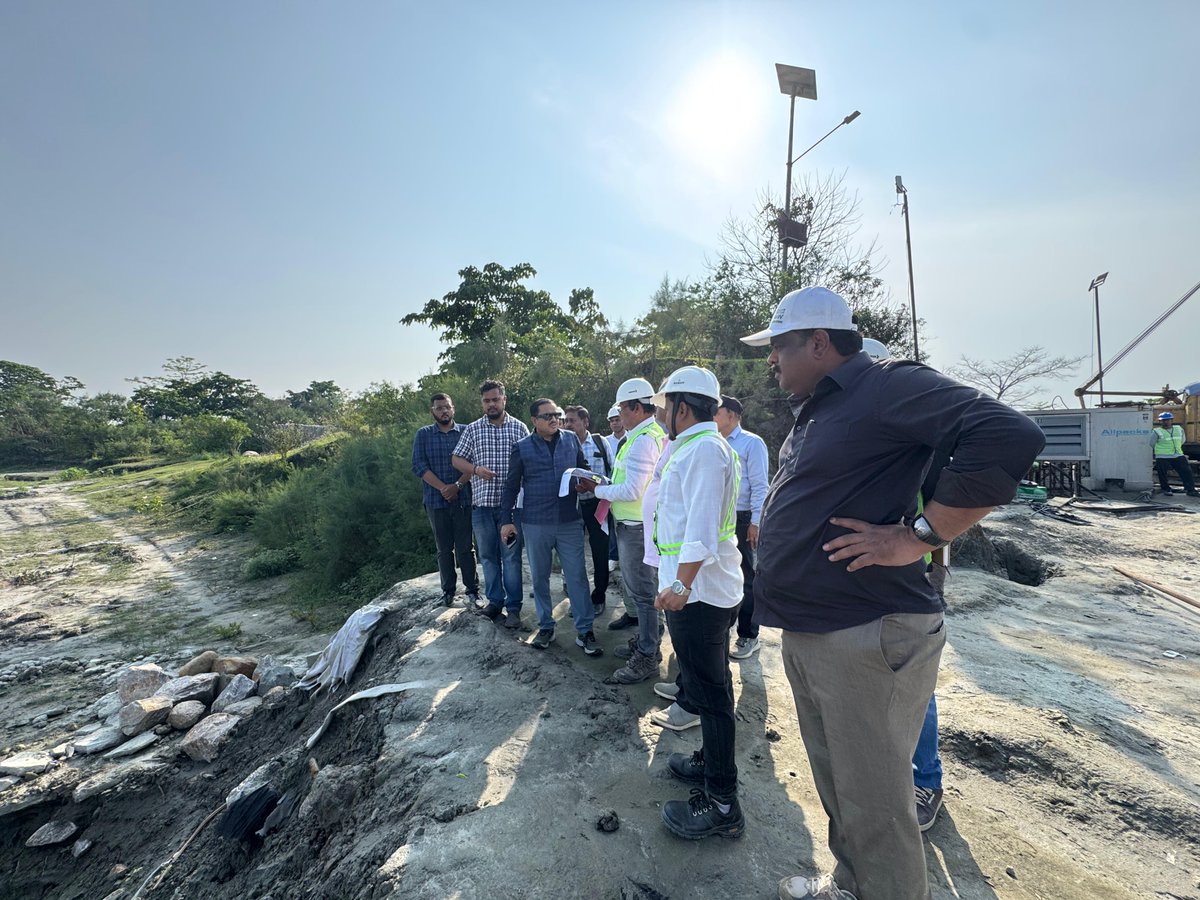 AssamWater's tweet image. Shri Saranga Pani Sarma, ACS, State Project Director, AIWTDS, visited the project sites at Aphalamukh and Nimati along with TSSC and contractor DVP to review progress, outline the future roadmap, and guide the team to expedite the work.

#sitevisit
